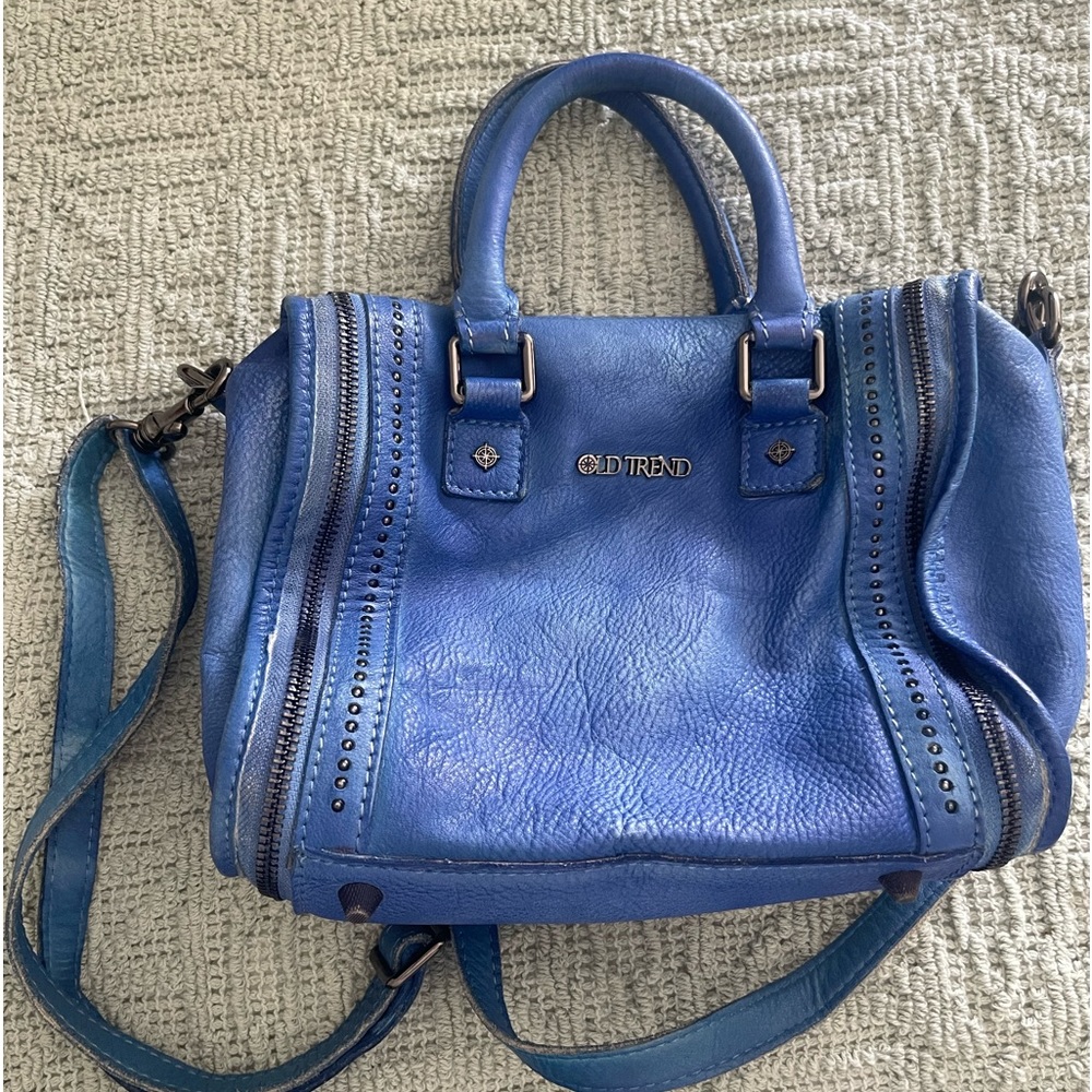 Old Trend Distressed Leather Bag NEW